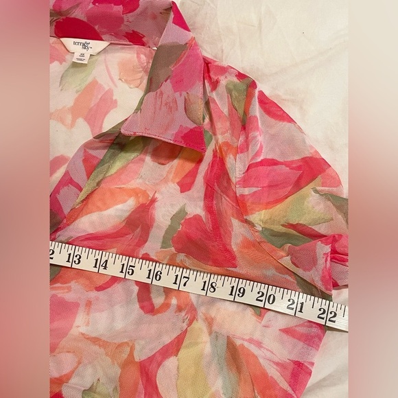 Terra & Sky Pink Floral Pink & Green Sheer Button Down Tunic | Size 0X - Picture 7 of 9